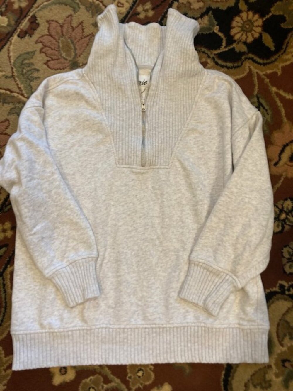 Aerie zipper up sweater size M